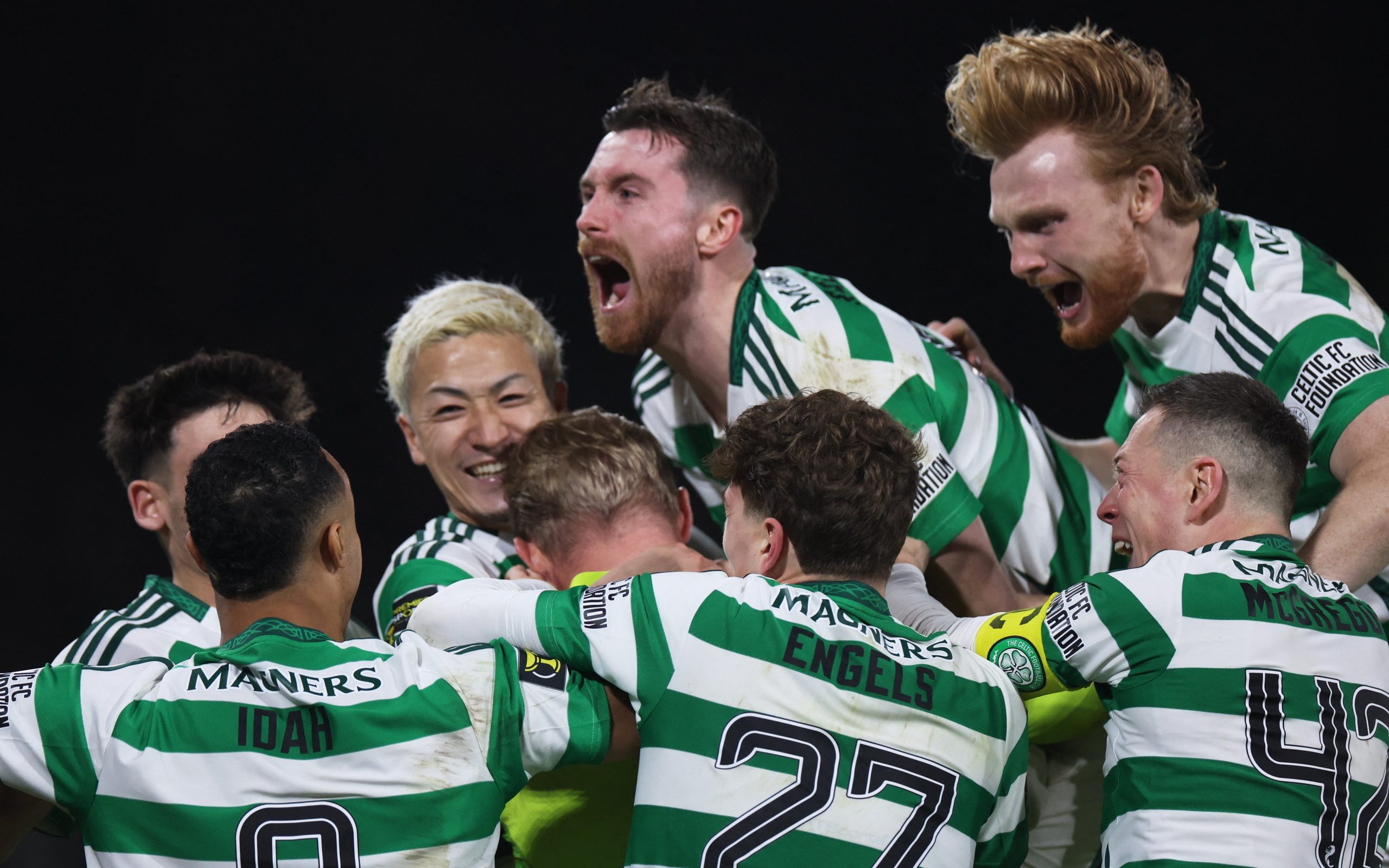 suivez les résultats et les moments forts du match rangers vs celtic : un résumé complet des actions clés et des performances marquantes.